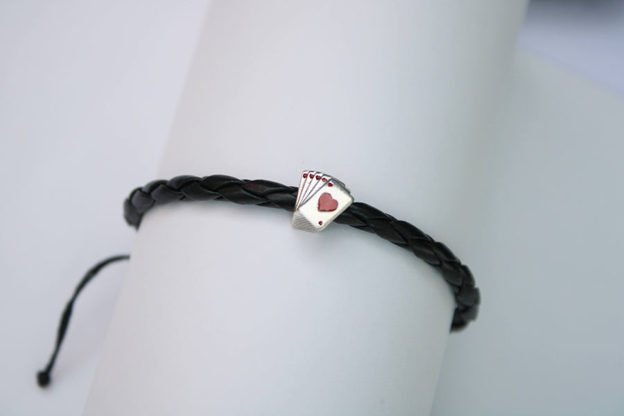 Pulsera vegan leather negro con charms de plata as de corazones - Silver Line